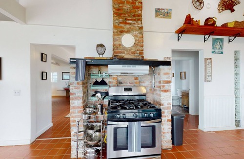 Elk Casa | Serene oceanfront home with large deck, panoramic views, dog-friendly, & W/D