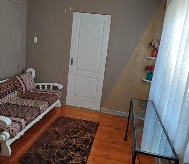 Germiston Casa | Serene on 5 Cologne