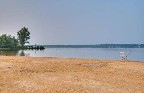 Albrightsville Casa | Serene Poconos Cabin with Hot Tub and Beach Access!