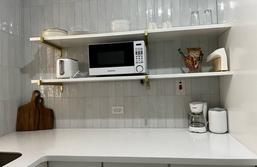 Havendale Apartamento | Serene Super Studio Apartment with porch in Kingston