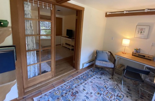 Forest Knolls Apartamento | Serene 1 bedroom in-law in Forest Knolls