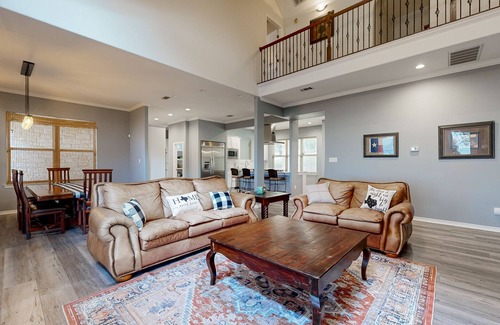 Burnet Casa | Serene waterfront house with pool table, game room and lake views