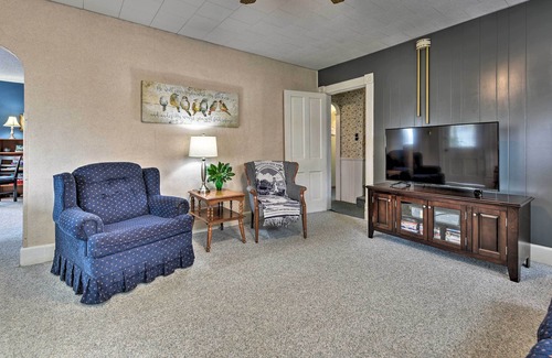 Westfield Casa | Serene Westfield Home w/ Porch < 2 Mi to Lake Erie