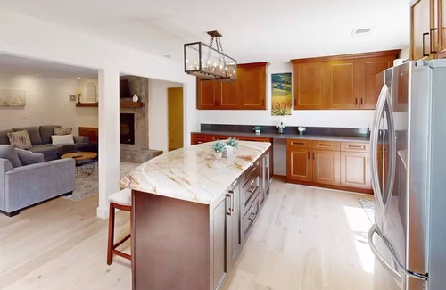 Santa Rosa Casa | Serene wine country home, central AC, close to golf, hiking, wineries & dining