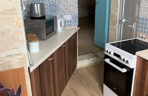 Qormi Apartamento | Serenity 2 studio apartment with small terrace