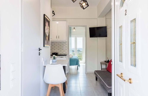 Agrilos Apartamento | Serenity and Views - Beachside Escape