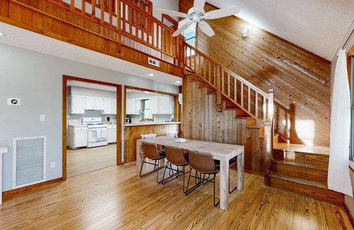 Buxton Casa | Serenity by the Lake-Spacious decks, peaceful retreat, and beachside bliss await