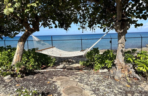 Estate Two Brothers Condominio | Serenity by the Sea, ocean front condo with beautiful sunsets