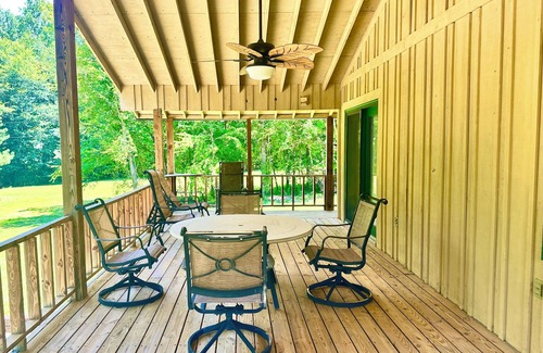 Cookeville Cabina | Serenity Cabin w/ Country Views