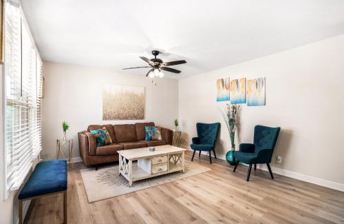 Clarksville Casa | Serenity Cottage 300mbps Wifi - Dog Friendly