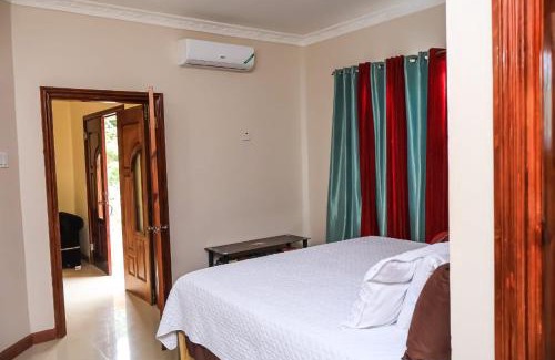 Runaway Bay Apartamento | Serenity Escape Apt 3