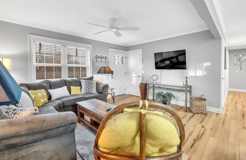 Myrtle Grove Casa | Serenity-Family/Nurses/Corp Trvl