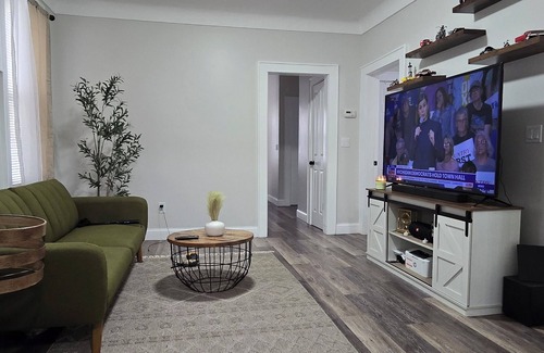 Irvington Apartamento | Serenity Haven! apartment with AC and WiFi in charming Irvington