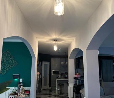 McDonough Apartamento | Serenity In A Elegant Hideaway