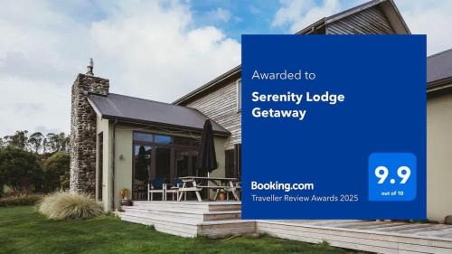 Egmont Village Casa | Serenity Lodge Getaway - with river views