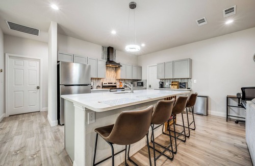 Lake Dallas Casa | Serenity Oasis with covered Pool Paradise near DFW airport