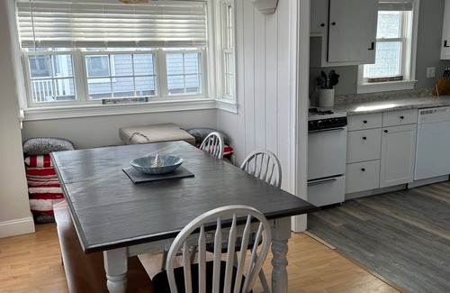 Green Harbor-Cedar Crest Casa | Serenity on the shore! Your seaside retreat awaits!