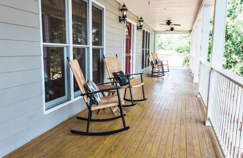 Ridgeway Casa | Serenity on Wateree- Dock & Sauna!