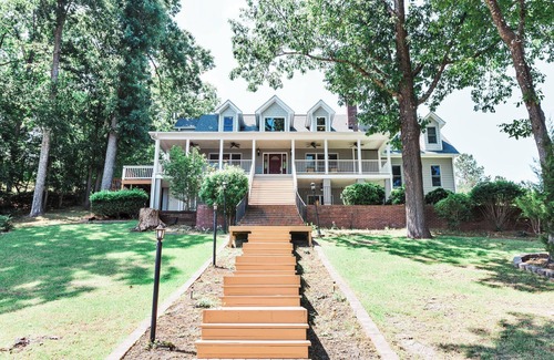 Ridgeway Casa | Serenity on Wateree- Dock & Sauna!