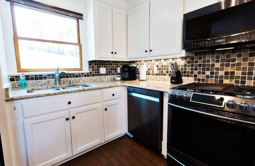 Ridgeway Casa | Serenity on Wateree w/ Private Dock + Sauna!
