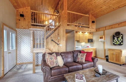 Lead Cabina | Serenity Ridge Retreat