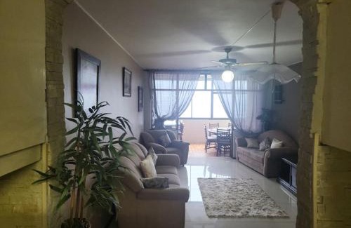 Amanzimtoti Apartamento | Serenity Seascapes