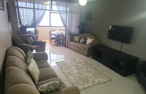 Amanzimtoti Apartamento | Serenity Seascapes