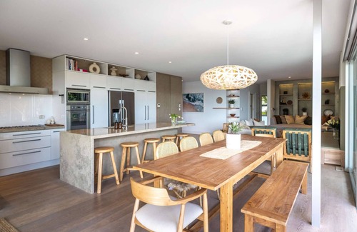 Ostend Casa | Serenity - Stay Waiheke