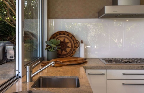 Ostend Casa | Serenity - Stay Waiheke