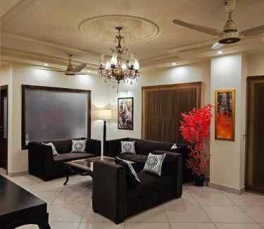 Lahore Apartamento | Serenity Suite 2 BHK LHR