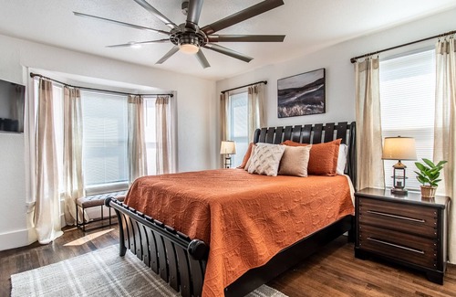 Del Mar Casa | Serenity Suite- Whole Duplex- Ocean Dr