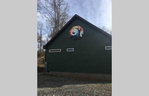Weaverville Casa | Serenity Views Comfort - Close to City & Parkway!