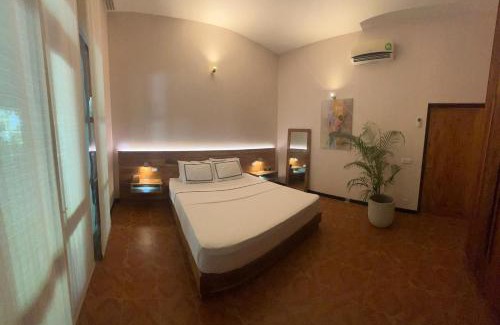 Hikkaduwa Apartamento | Serenity Villa