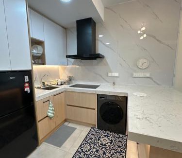 Seri Kembangan Apartamento | Seri Kembangan Metacity, Cikgu Kabinet Empire, Equine Park,MRT Station, IOI mall, Putrajaya, Cyberjaya, Farm in the city, Uptown Equine