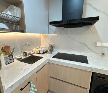 Seri Kembangan Apartamento | Seri Kembangan Metacity, Cikgu Kabinet Empire, Equine Park,MRT Station, IOI mall, Putrajaya, Cyberjaya, Farm in the city, Uptown Equine