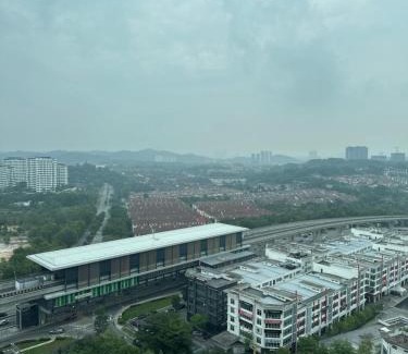 Seri Kembangan Apartamento | Seri Kembangan Metacity, Cikgu Kabinet Empire, Equine Park,MRT Station, IOI mall, Putrajaya, Cyberjaya, Farm in the city, Uptown Equine