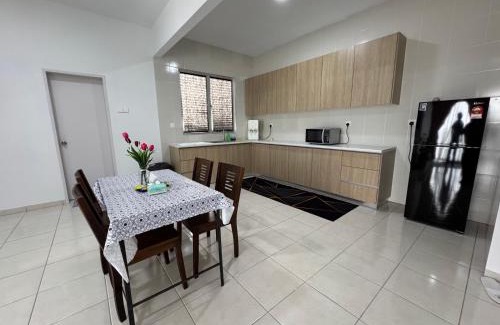 Puchong Apartamento | Seri Topaz Comfort Home