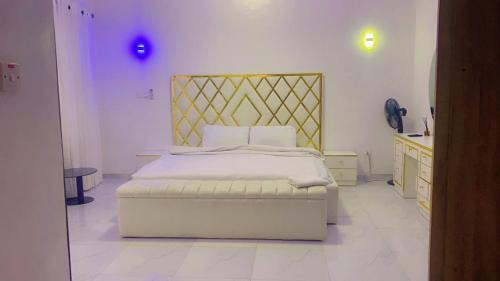 Ofin Hotel | Service Apartment