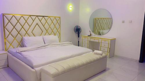 Ofin Hotel | Service Apartment