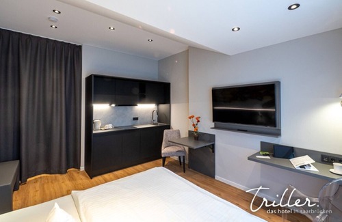 Saarbruecken Apartamento | "SERVICED APARTMENT MEDIUM" (No.3) - incl. kitchen & private bathroom - Hotel Thriller