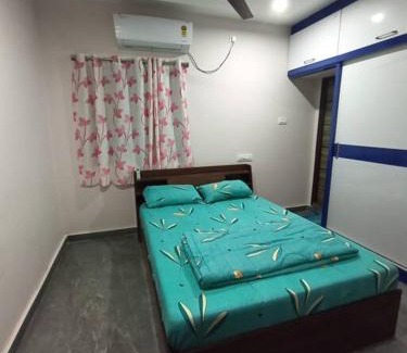 Tirupati Apartamento | Servostay Tirupati Beautiful Fully Furnished 2 BHK Flat #202