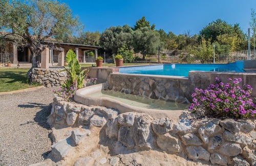 Selva Cabaña | Ses Comes de Binimar Finca for 8 in Selva with pool