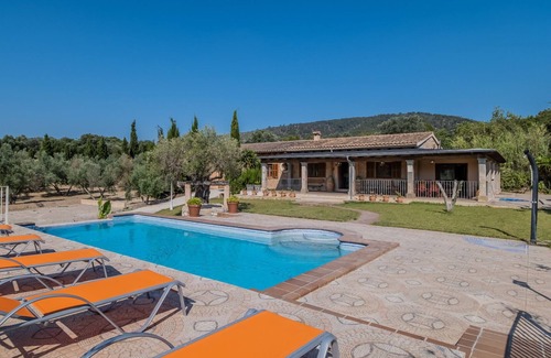 Selva Cabaña | Ses Comes de Binimar Finca for 8 in Selva with pool
