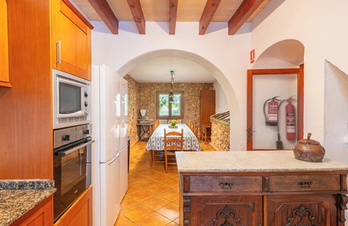 Manacor Cabaña | Ses Rotetes: Casa Rural cerca de la playa, con piscina y pista de tenis
