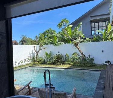 Mas Villa | Sesana Villa