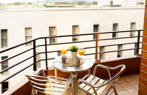 Sestao Apartamento | Sestao, Vivienda Turística Renovada con Terraza y WIFI