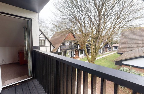 Saint Erth Praze Cabaña | 25 Corte Tudor, Tolroy Manor