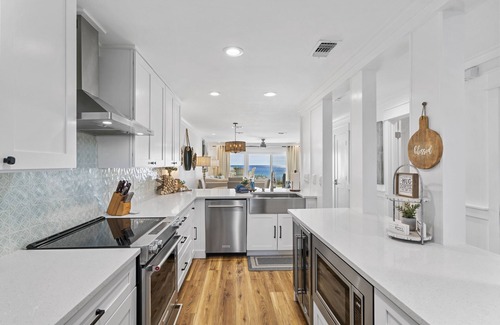 Seacrest Condominio | Beachfront / Seafarer