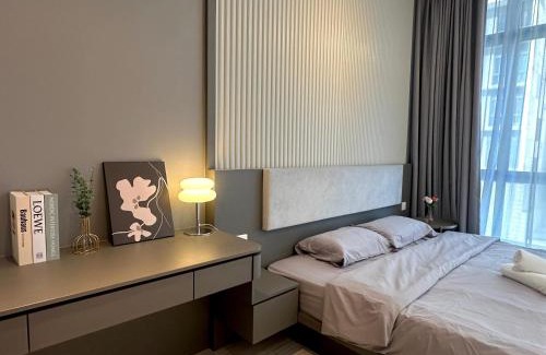 Taman Abad Apartamento | Setia Sky 88 Cozy Modern Designed Brand New Unit