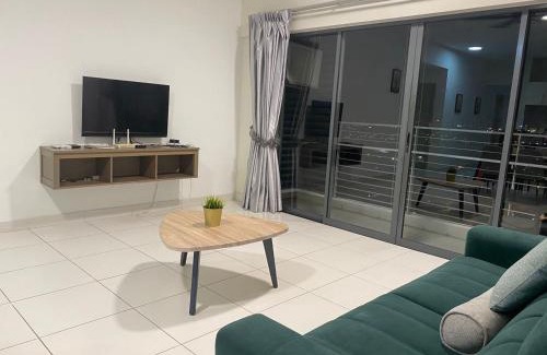 Puchong Apartamento | Setiawalk Premier Suite Puchong - 7pax 2R2B